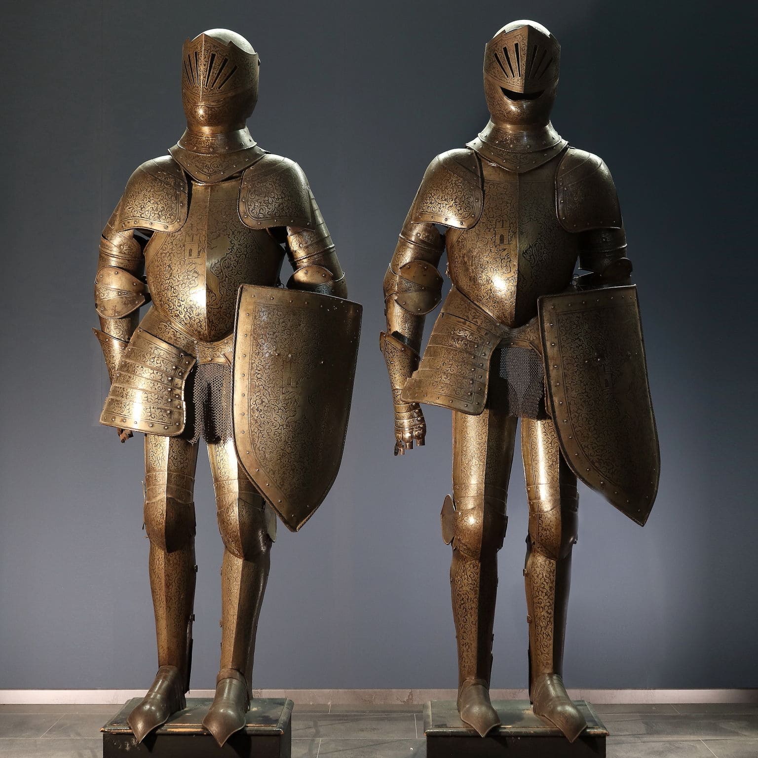 Pair of armor, Venice, late 19th century