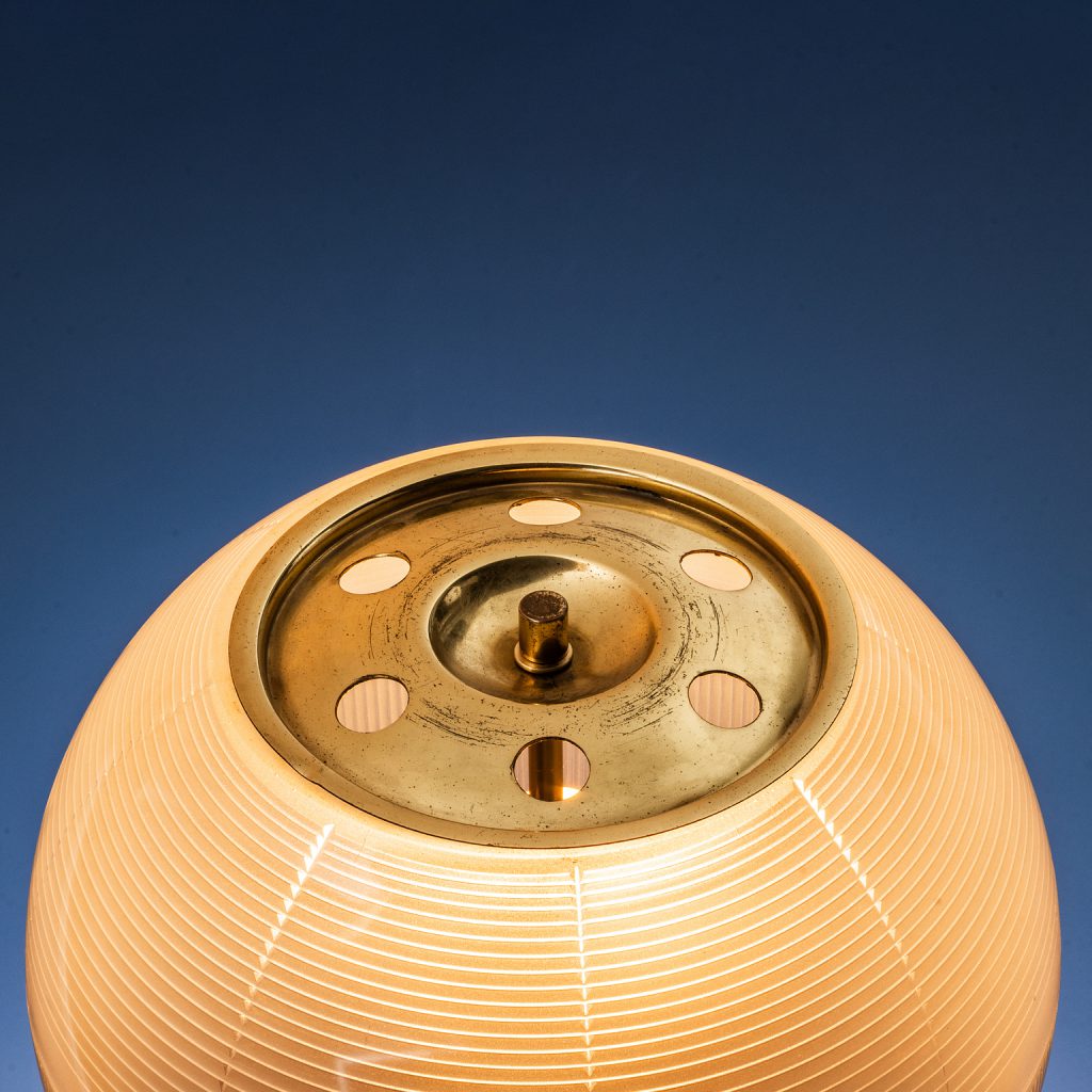Ignazio Gardella ‘LTE8’ lamp