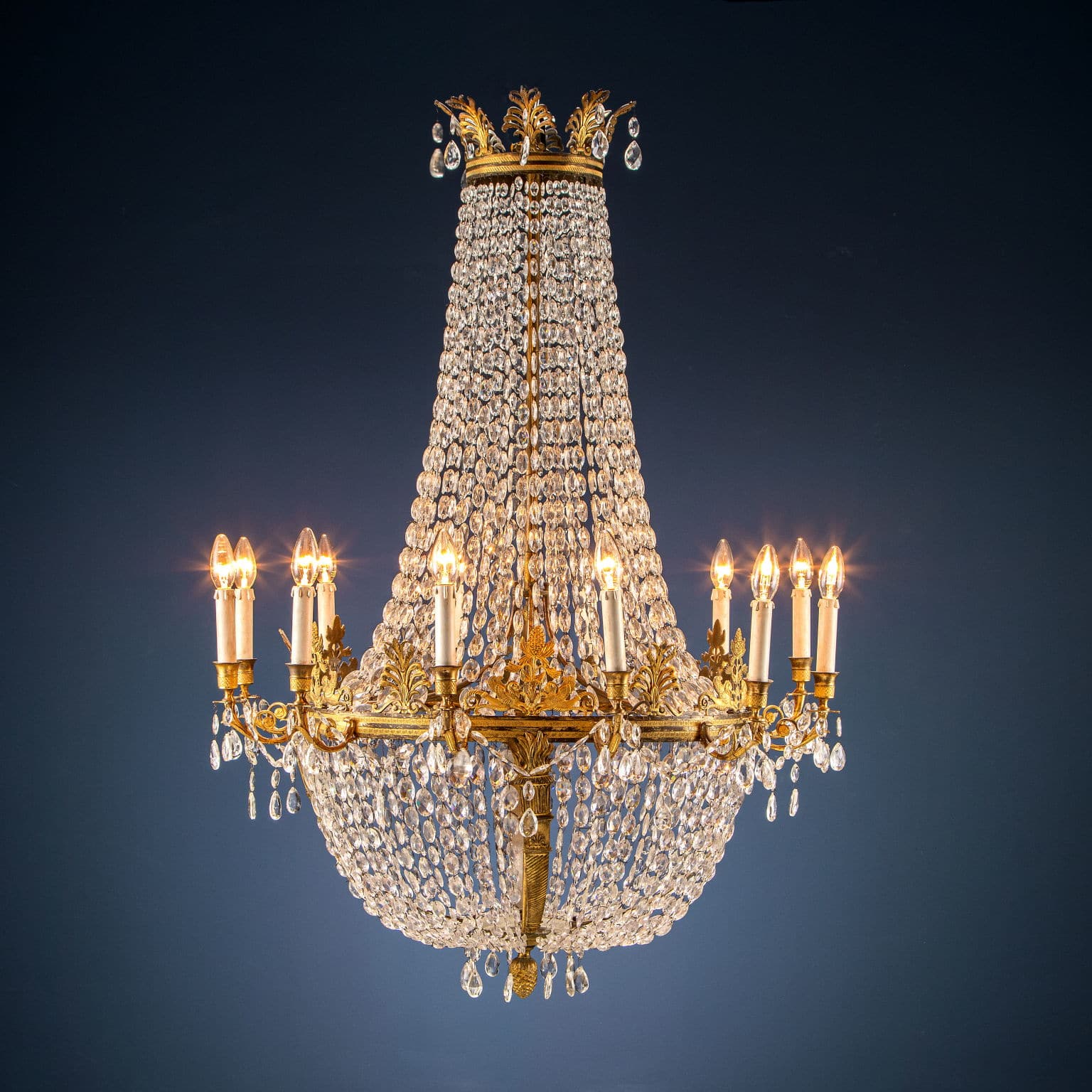 Empire balloon chandelier, first quarter of the 19th century