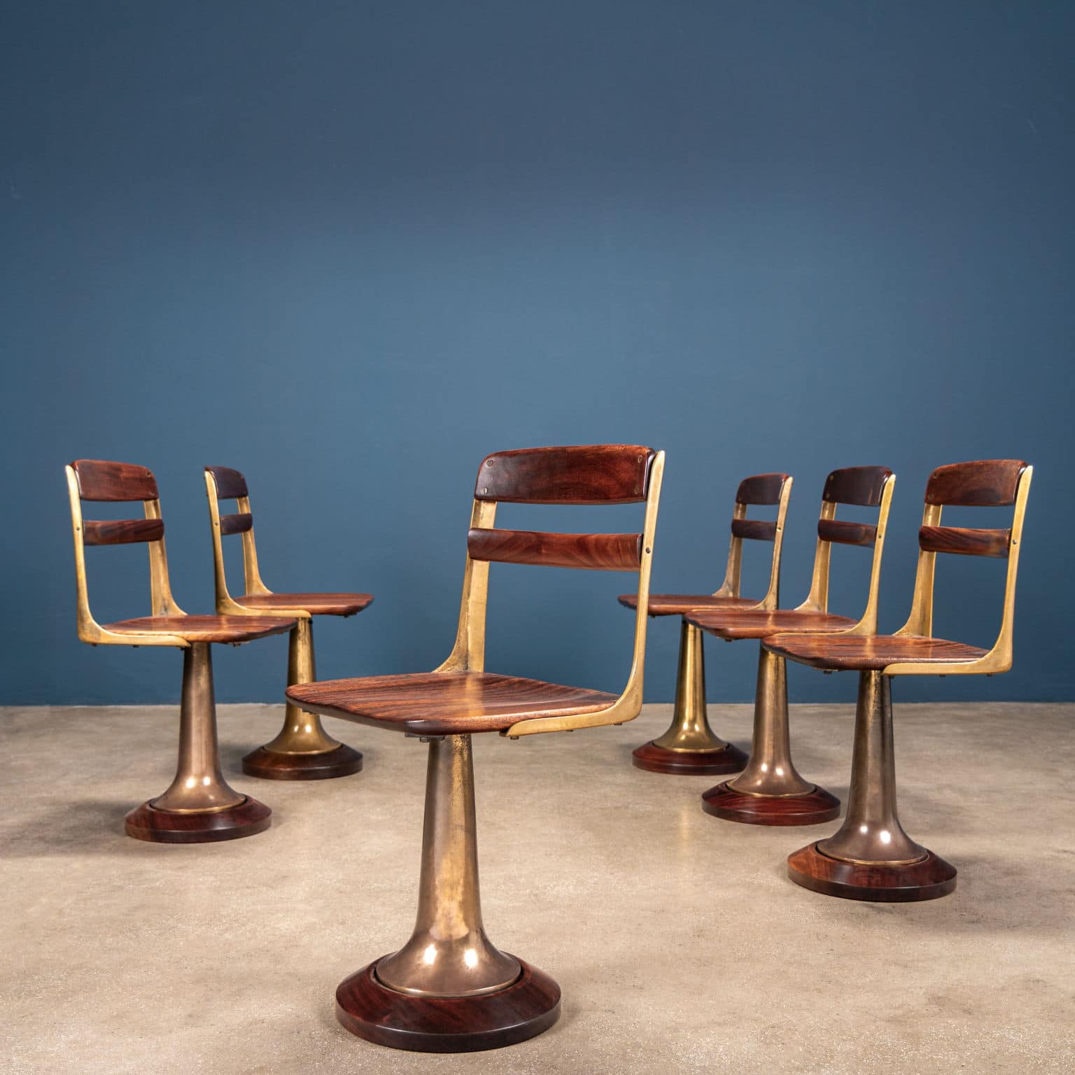 1950s chairs, Italian manufacture