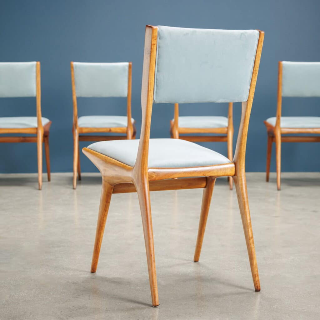 Carlo de Carli ‘634’ model chairs for Cassina
