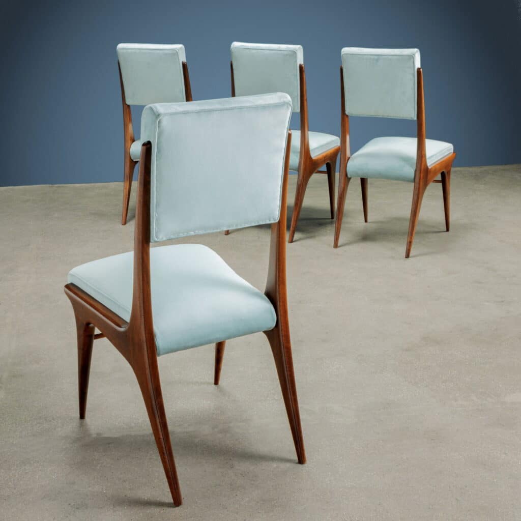 Set of 1950s chairs, Italian manufacture