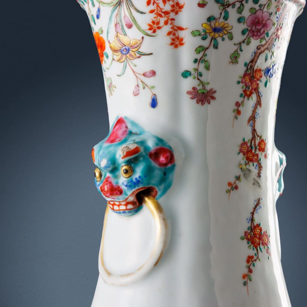 Porcelain vase, China, Yongzheng period (1723-1735)