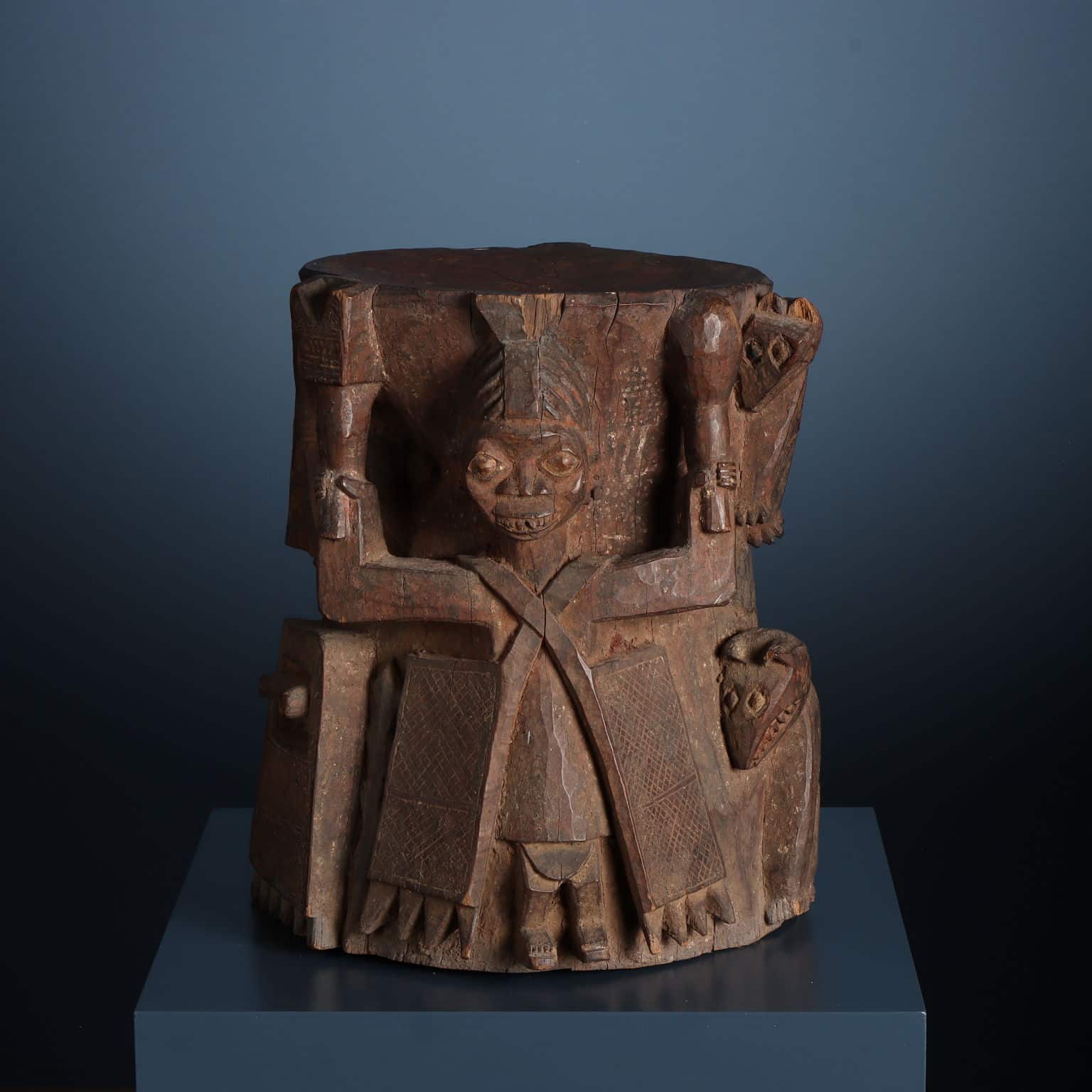 Shango altar (Odo Shango) in wood, Yoruba art (Nigeria)