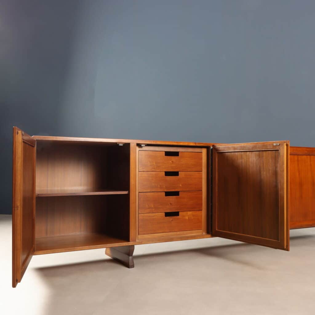 Details of Cabinet model 'MB 15' by Poggi Pavia