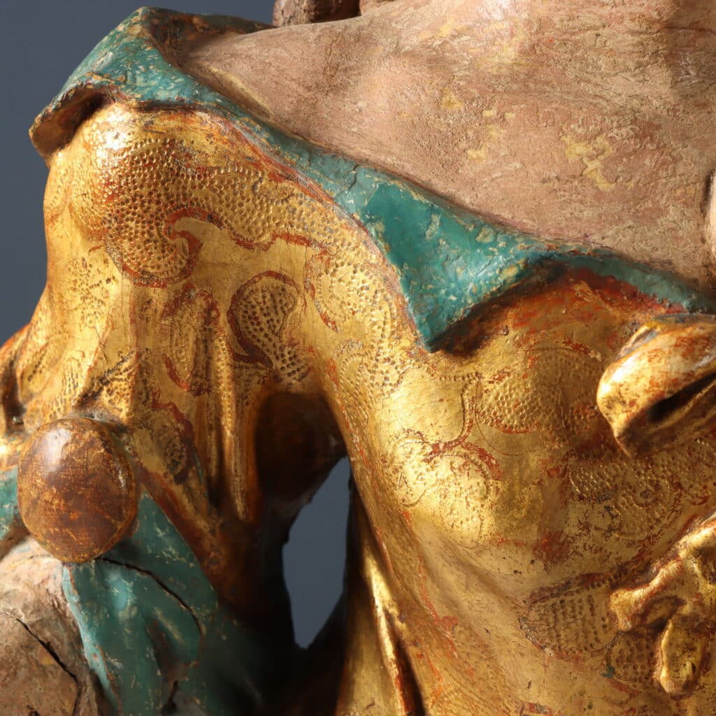 Coppia di figure con cornucopia Legno di tiglio intagliato dipinto e dorato