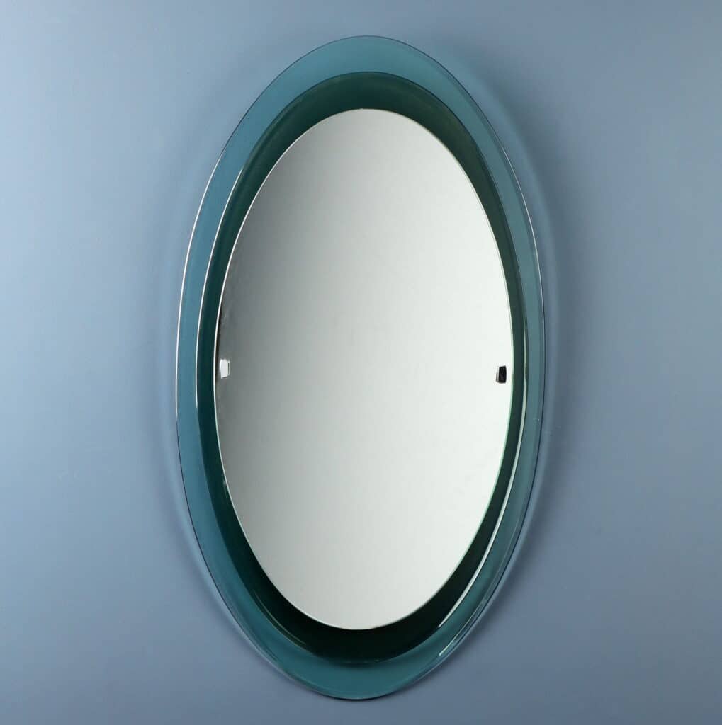 Mirror model '2046' by Max Ingrand for FontanaArte