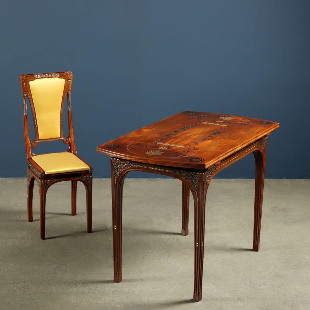 Writing desk by Eugenio Quarti with its original matching chair.