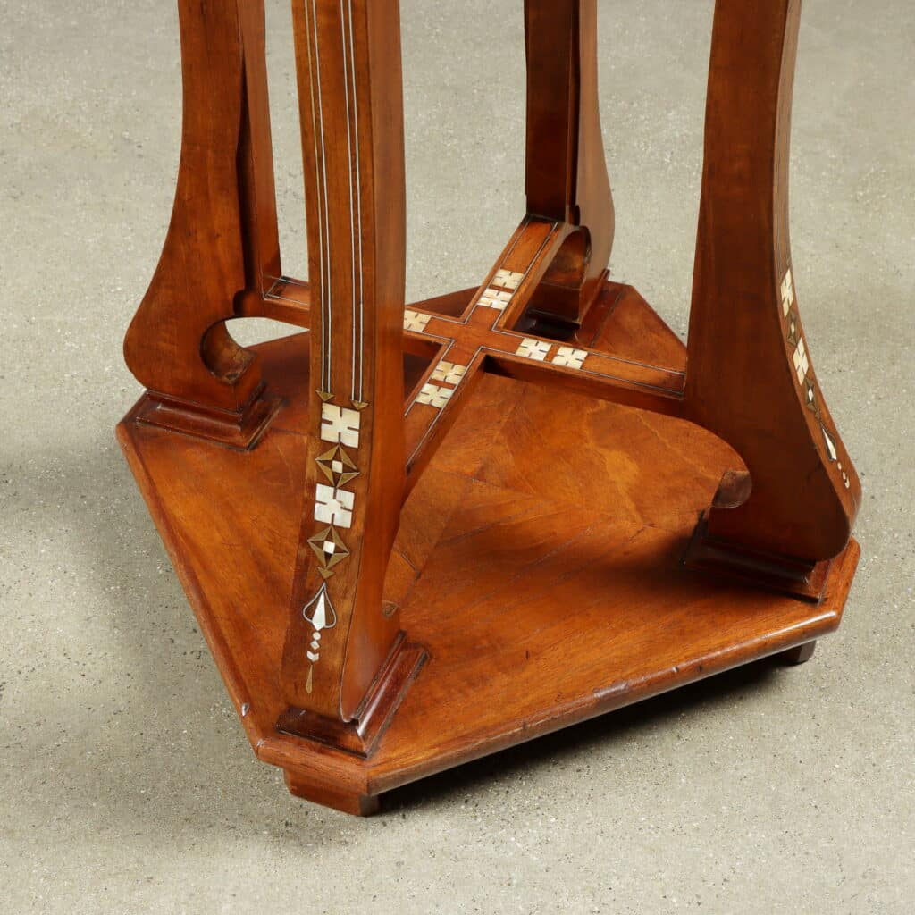 Detail of the exquisite mother-of-pearl inlay.